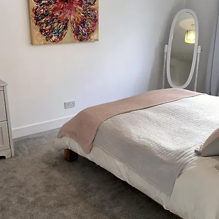 Modern Harrogate House Sleeps 10, Cinema Room & Hot Tub Extérieur photo